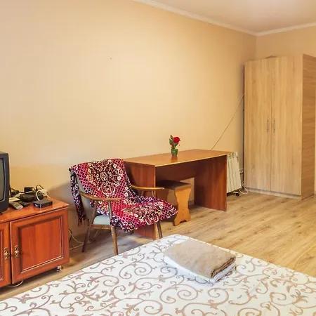 1 Комнатная Квартира По Улице Предславинская, 12 Kyiv Exterior photo