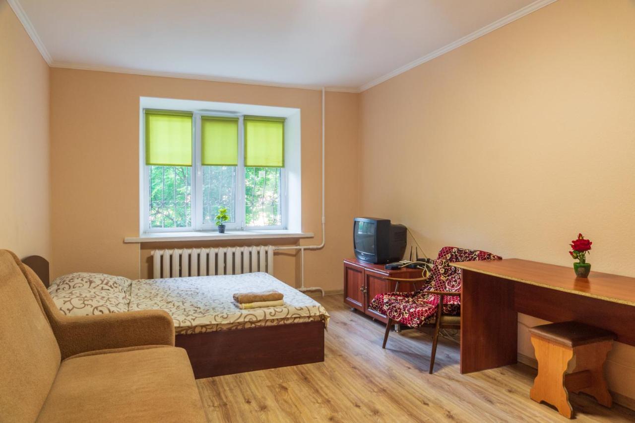 Apartment 1 комнатная по улице предславинская, 12 Kyiv