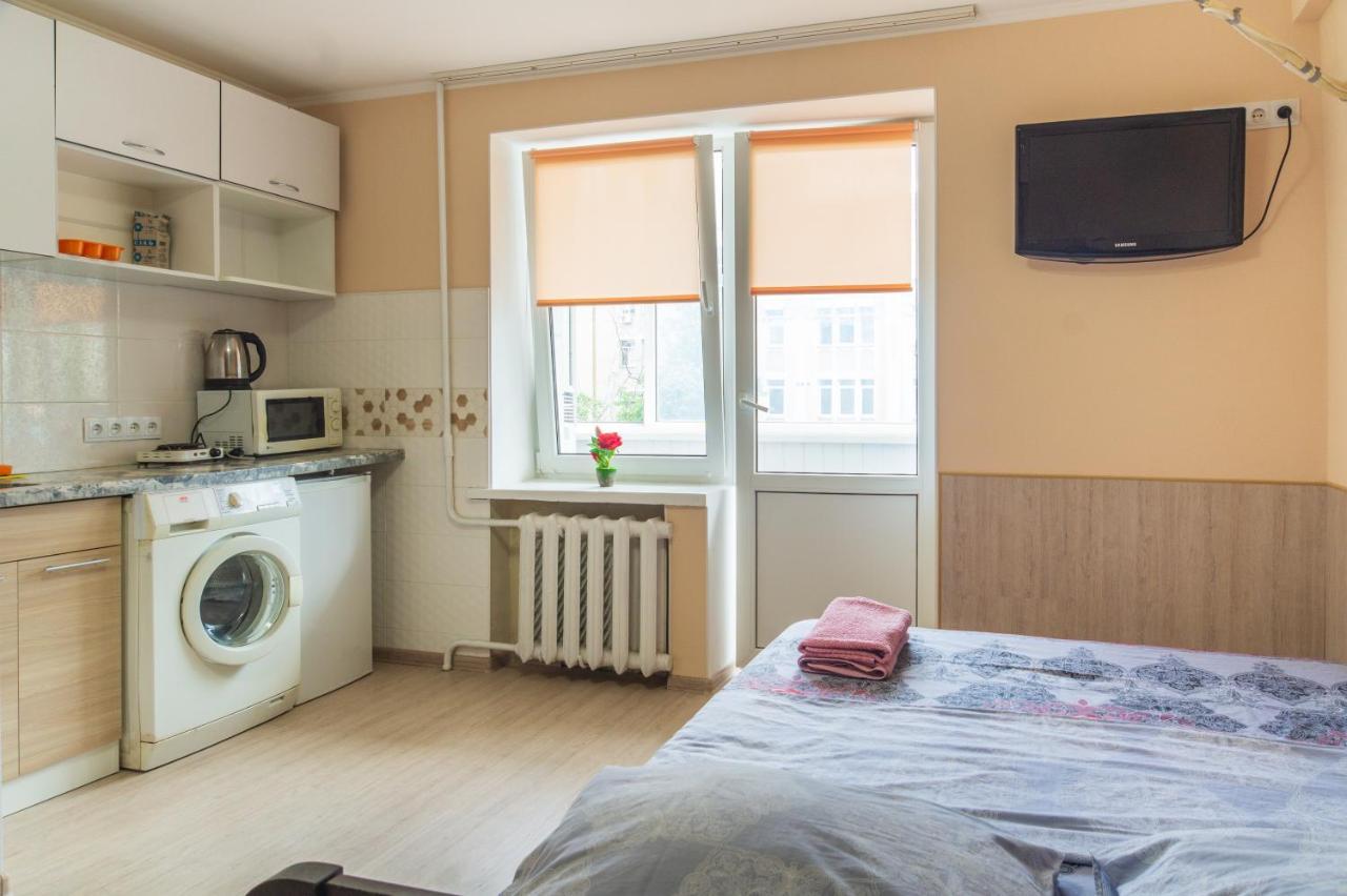 Apartment 1 комнатная по улице предславинская, 12 Kyiv