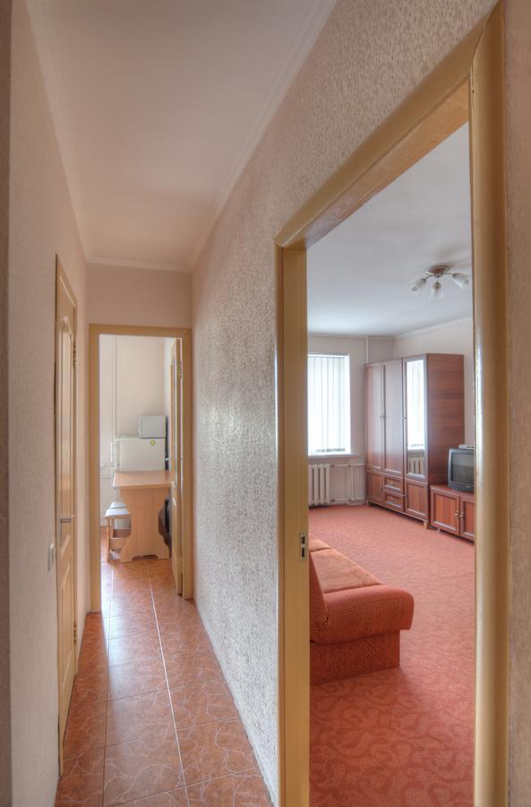 Apartment 1 комнатная по улице предславинская, 12