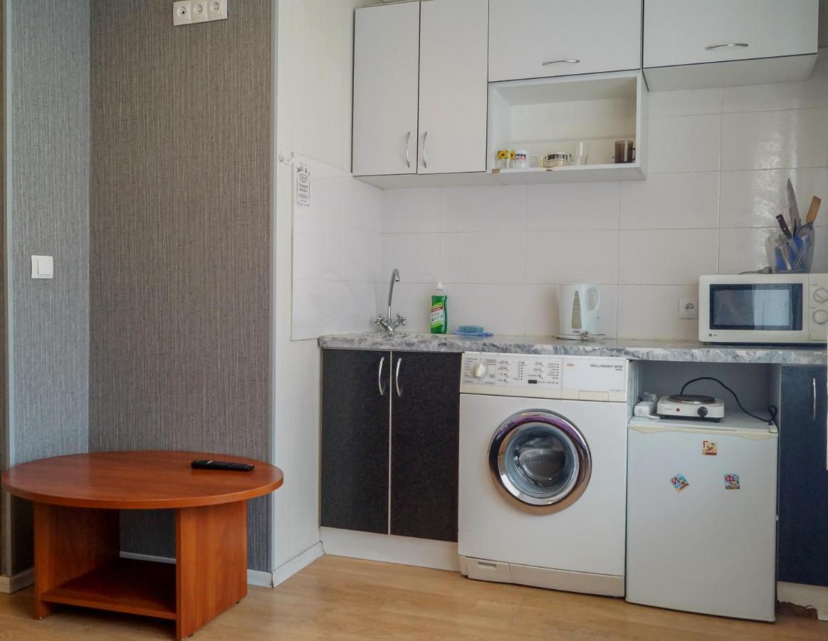 Apartment 1 комнатная по улице предславинская, 12